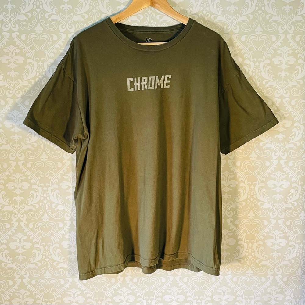 CHROME Branded Olive Green T-shirt Size XL *